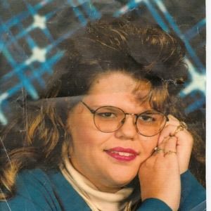 Meet your Posher, Lois